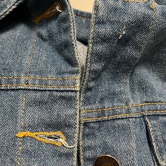 Vintage Distressed Jeans Jacket Denim Blue Small - Picture 8 of 9